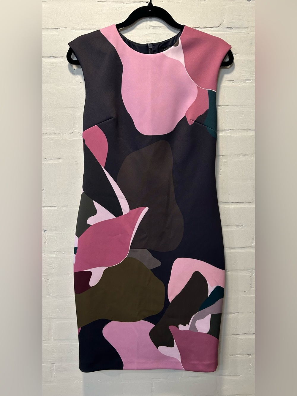 Ted Baker Ginina Strawberry Swirl Bodycon Sheath Midi Dress Cap Sleeve 2